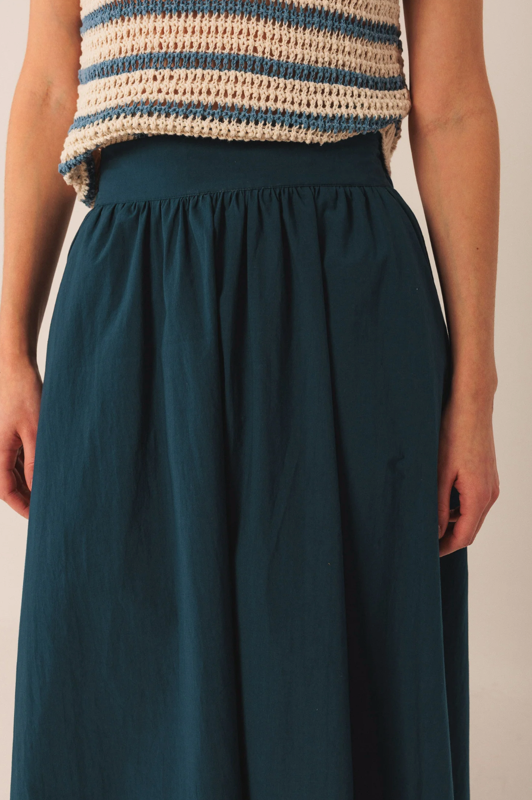 Indi & Cold Poplin Midi Skirt | Blue