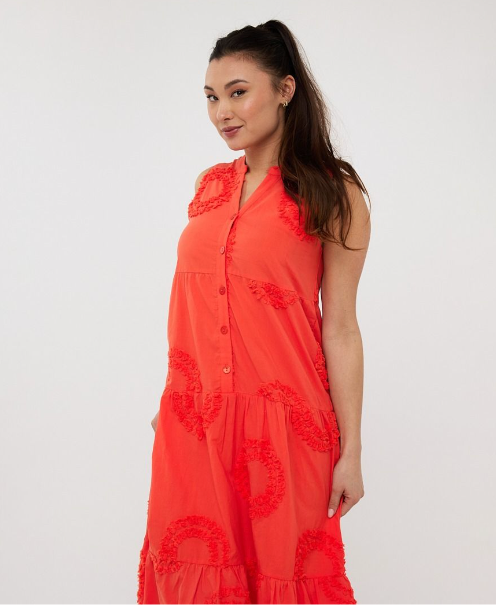 Esqualo 3D Circled Embroidery Dress | Red