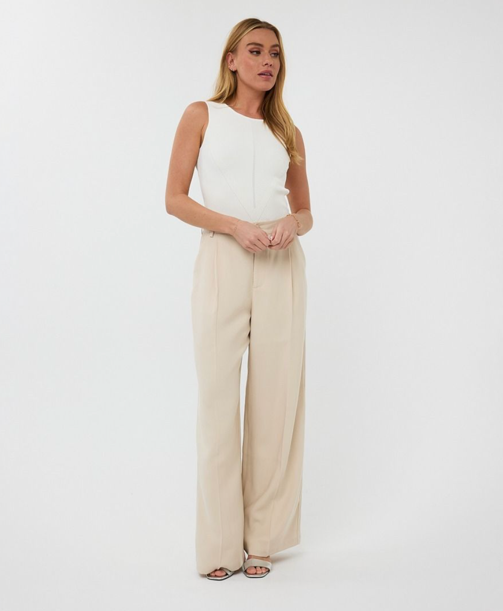 Esqualo WB Pleat Trousers | Off-White