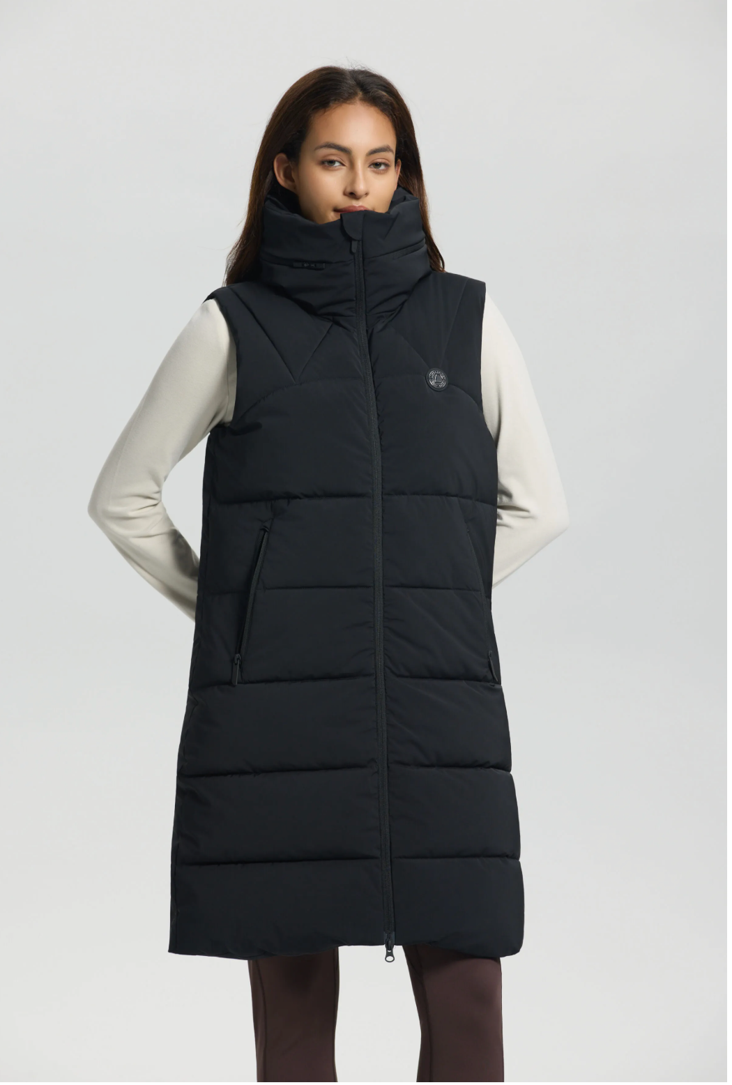 Luhta Ebbo Vest | Black + Powder