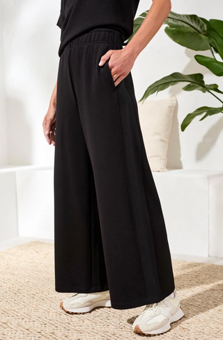 Tribal Techno Lux Scuba Pull-On Pant | Black