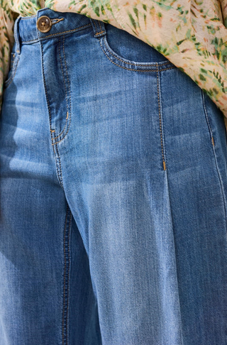 Tribal Audrey Pleated Crop Wide Jeans | Fjord