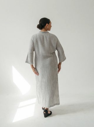Pokoloko Crinkle Shirt Dress | Charcoal