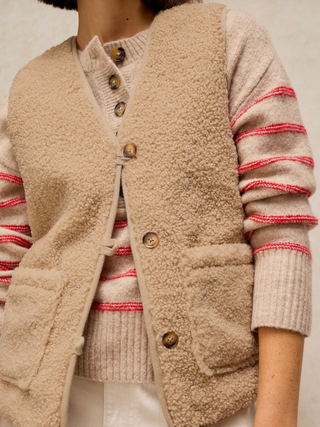 White Stuff Emery Reversible Gilet | Natural