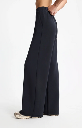 MPG Dreamweave Wide Leg Pant | Black
