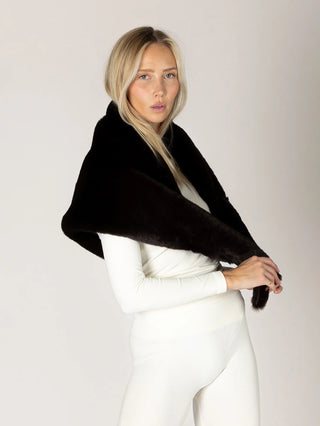 Lyla & Luxe Triangle Faux Fur Scarf | Black + Brown