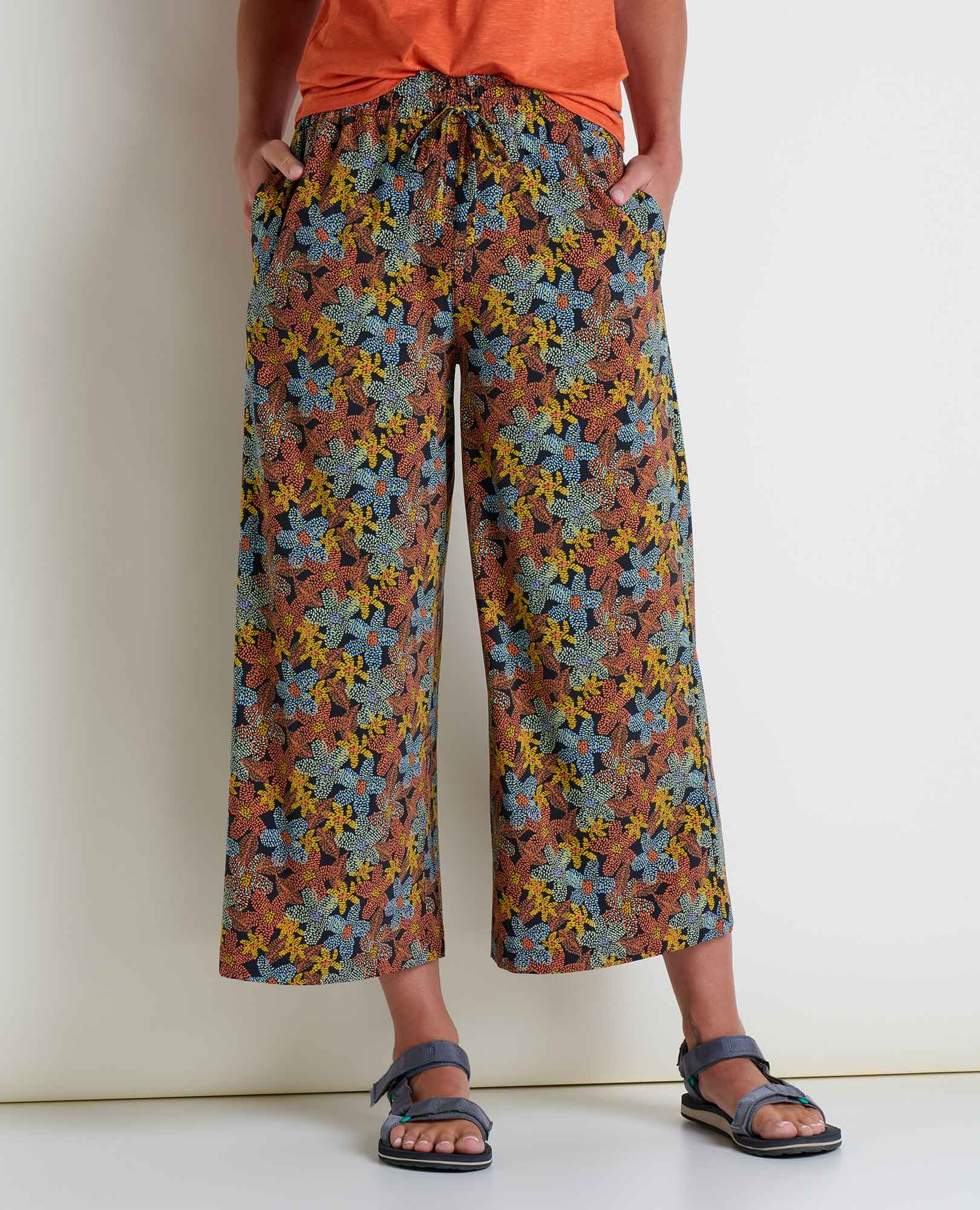 Toad & Co Sunkissed Wide Leg Pant | Black Floral