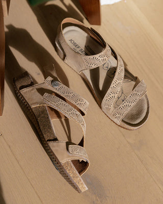Josef Siebel Tonga 78 | Beige + Indigo