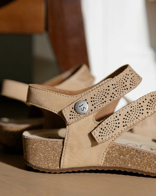 Josef Siebel Tonga 78 | Beige + Indigo