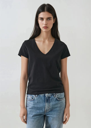 Patrick Assaraf Stretch Slim V-Neck T-Shirt | Black + White
