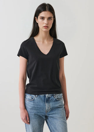 Patrick Assaraf Stretch Slim V-Neck T-Shirt | Black + White