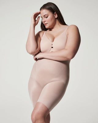 SPANX Invisible High-Waisted Mid-Thigh Short | Black + Champagne