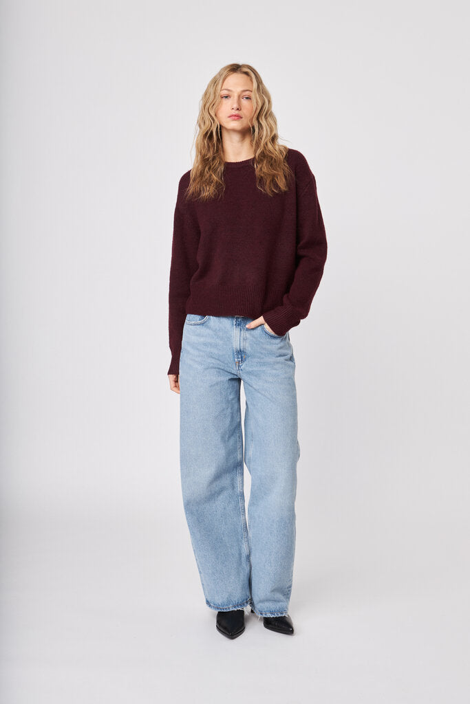 John & Jenn Wilfred Sweater | Blue + Maroon