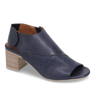 Bueno Rhodes Heel | Navy