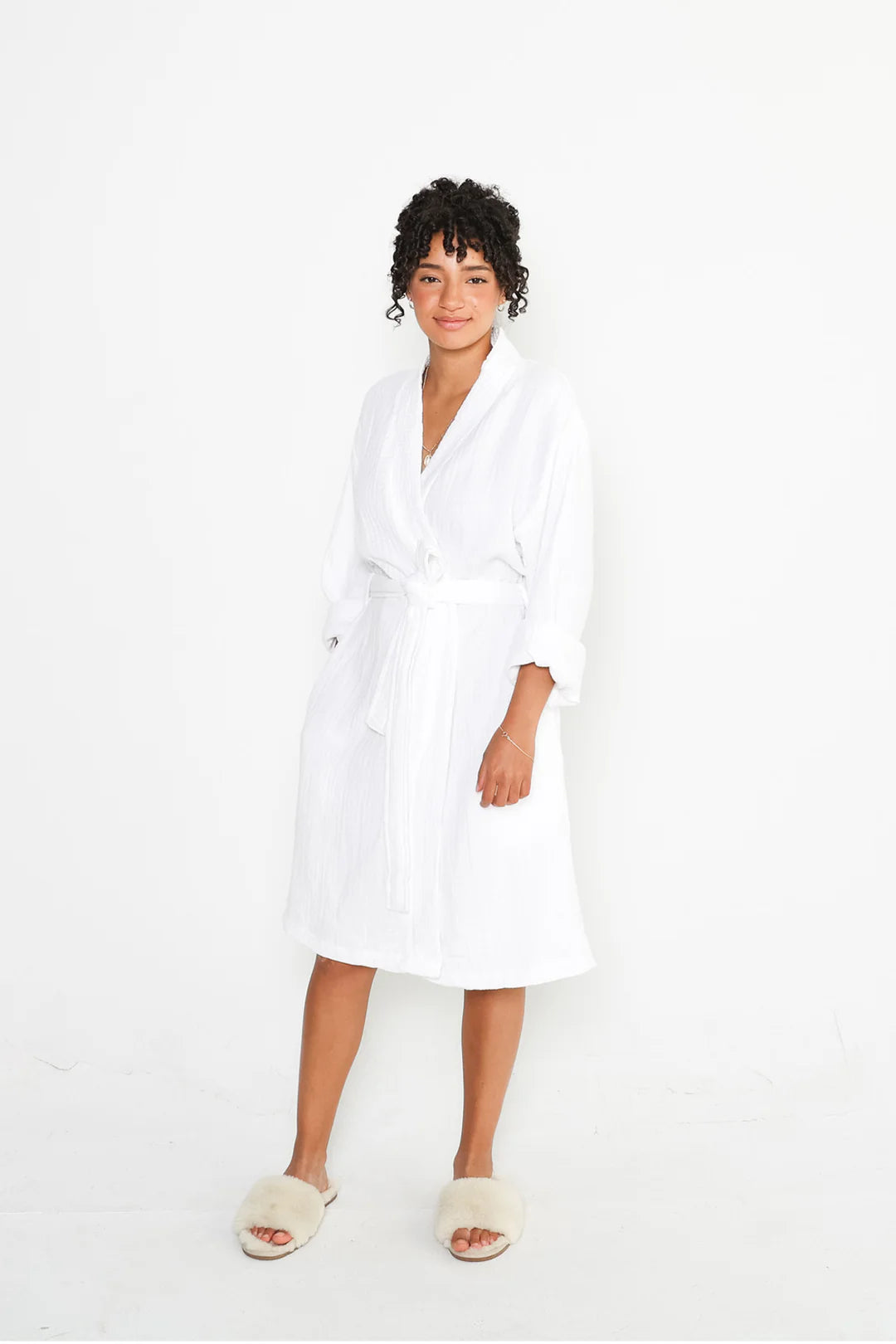 Tofino Towel The Quest Muslin Robe | Beige + Seashell