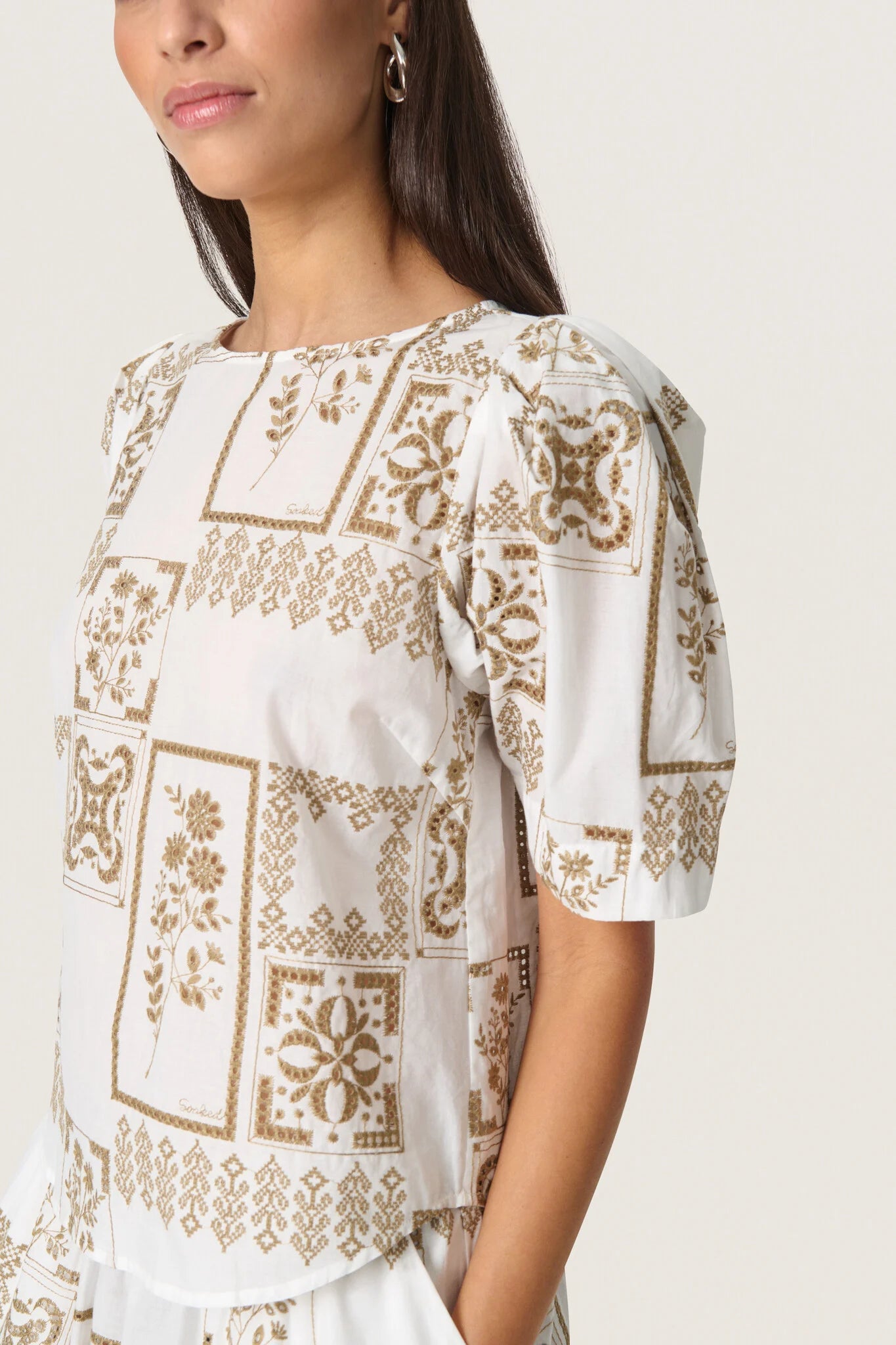 Soaked Reesha Blouse | White