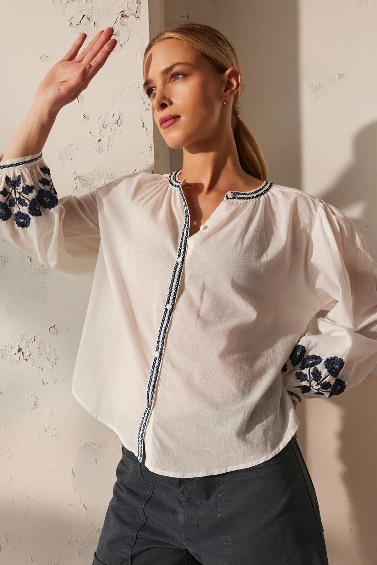 Velvet By Graham & Spencer Rahwa Embroidery Top