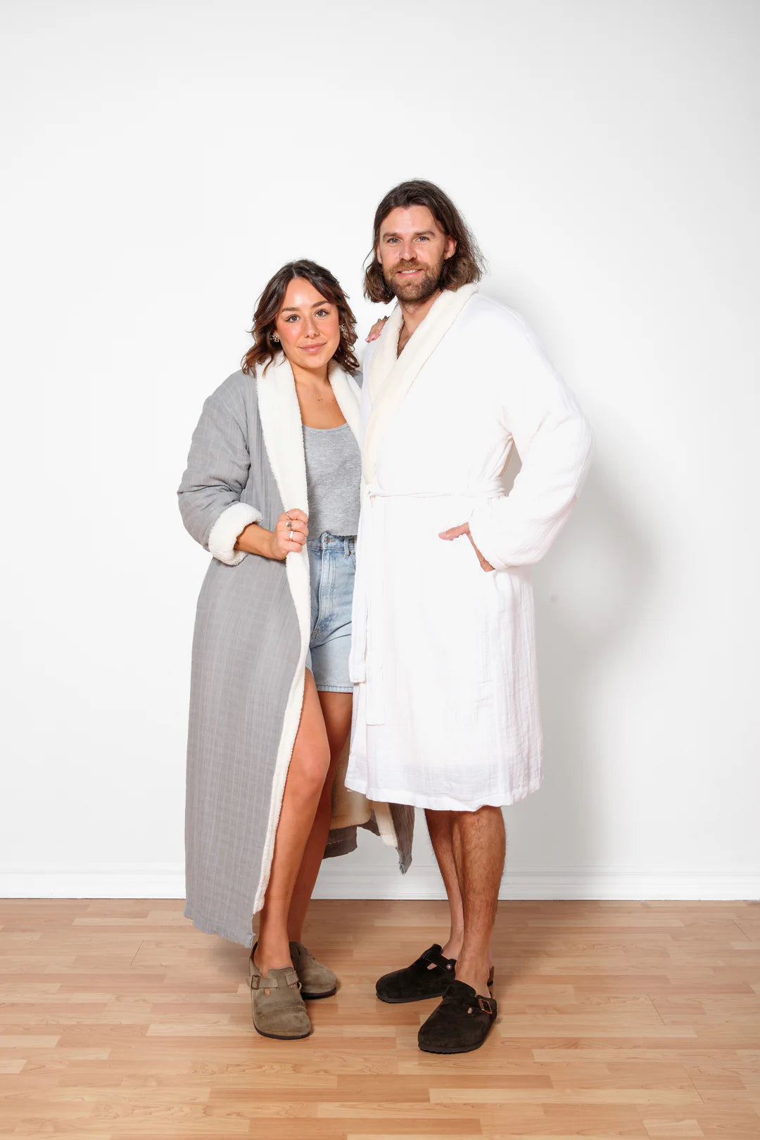 Tofino Towel Boreal Unisex Robe | White + Grey