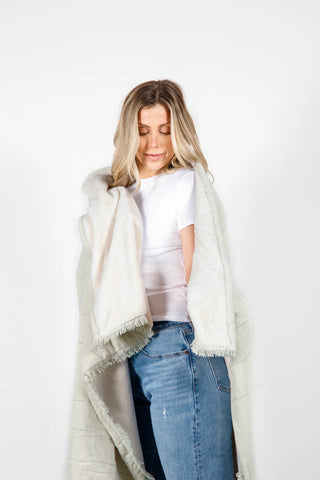Tofino Towel The Everest Throw | Grey + Sage