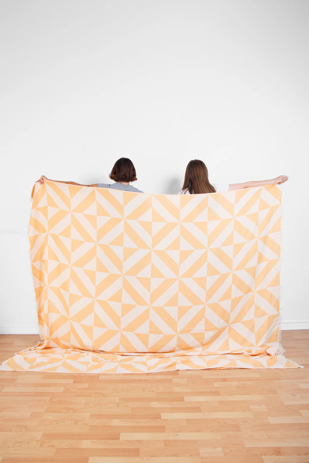 Tofino Towel The Como X-Large Beach Throw | Apricot
