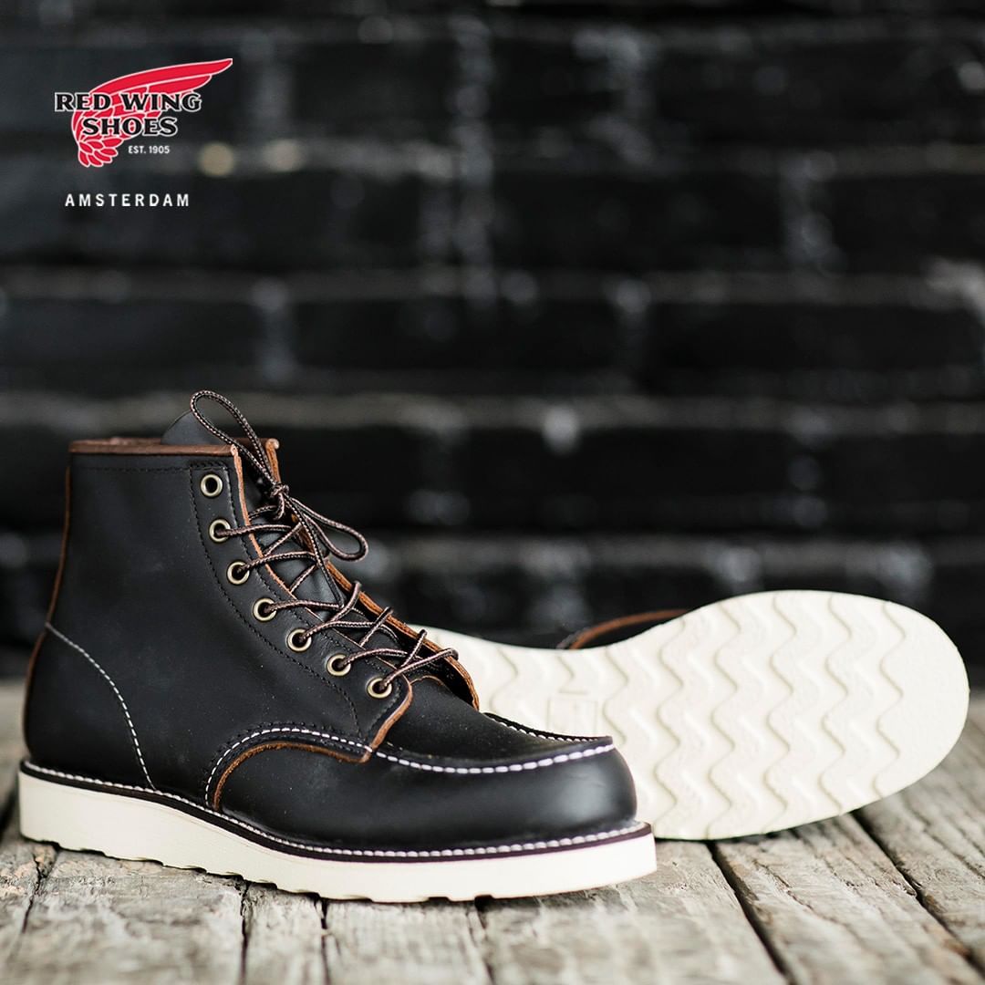 Red Wing Pro Legacy Boot in Black